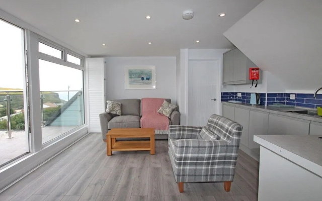 Mawgan Porth Apartments