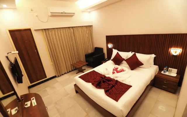 The Swagath Grande By Zeeyatt Regency