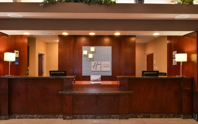 Holiday Inn Express Hotel & Suites Edmonton North by IHG