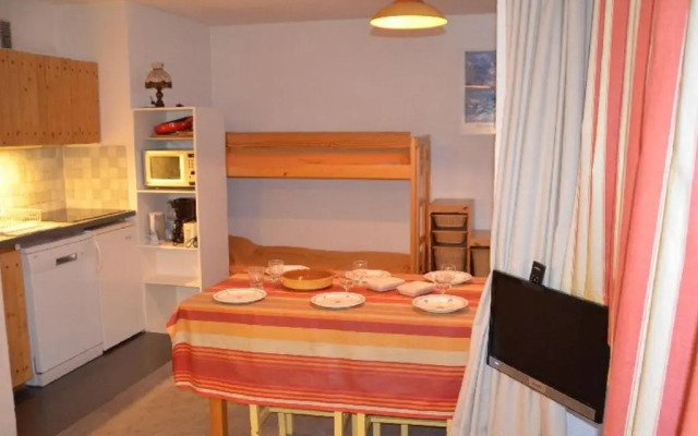 Appartement Les Menuires, 1 pièce, 4 personnes - FR-1-452-247