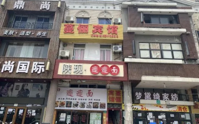 hotelImage