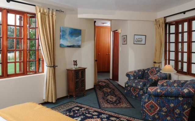 Stonecutters Lodge