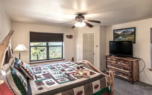 Aint No Better View - Three Bedroom with Hot Tub