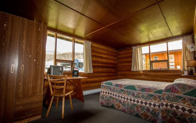 Northern Rockies Lodge