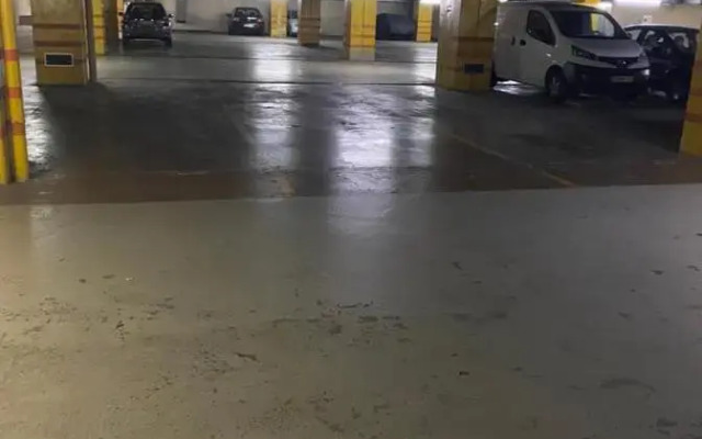 NEW! Galé Apartamento (Wi-Fi, estacionamento) 607