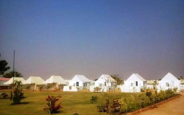 Prince Of Dunes Camping And Safaris