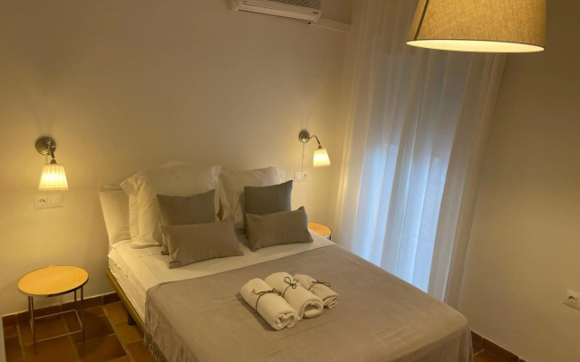 APARTAMENTOS TURISTICOS, PONCE DE LEON, Deluxe