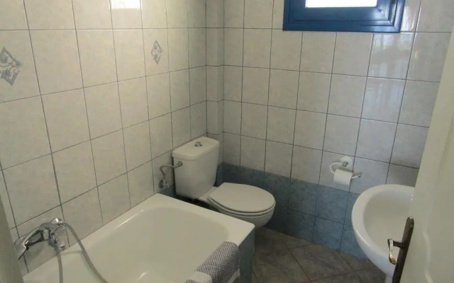 Faros Apartments