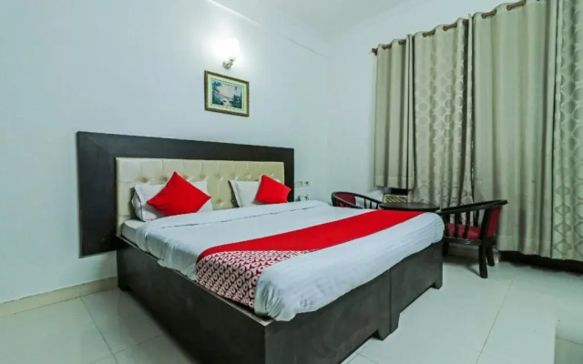 Hotel Nestway by OYO Rooms