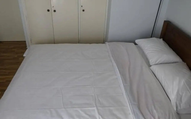 Immaculate 2-bed Apartment in Zografou