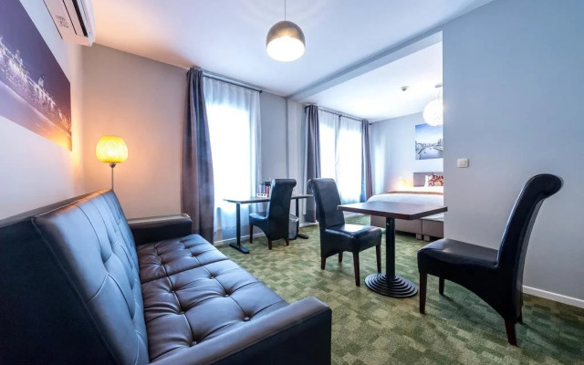 De Sampan Hotel