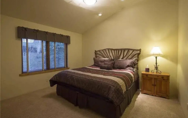 Adams Ranch Retreat by Telluride Resort Lodging