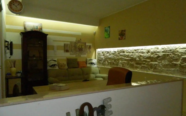 Torre Anna Historical Center Living