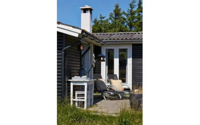 Stenene 142 Holiday House