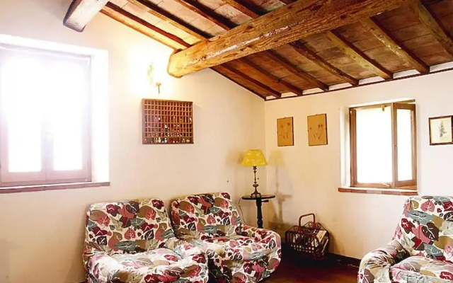 Country House in Monterado With Pool