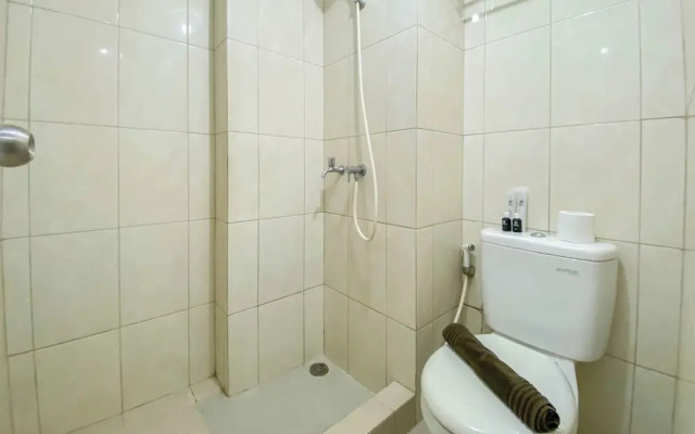 Good Deal And Homey Studio At Springlake Summarecon Bekasi Apartment