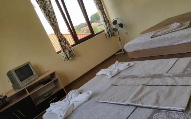 Guest House Proynovi