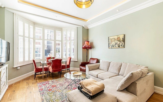 Chic Garden Flat in Leafy Ealing