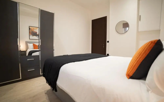 Discover Angel Central Two Bedroom by Belvilla