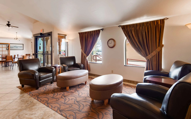 Best Western West Hills Inn