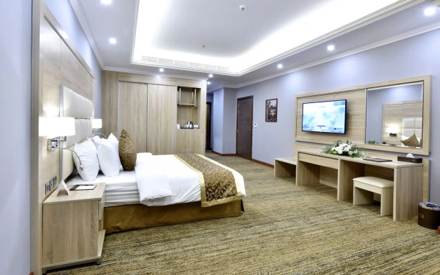 Iridium 70 Hotel