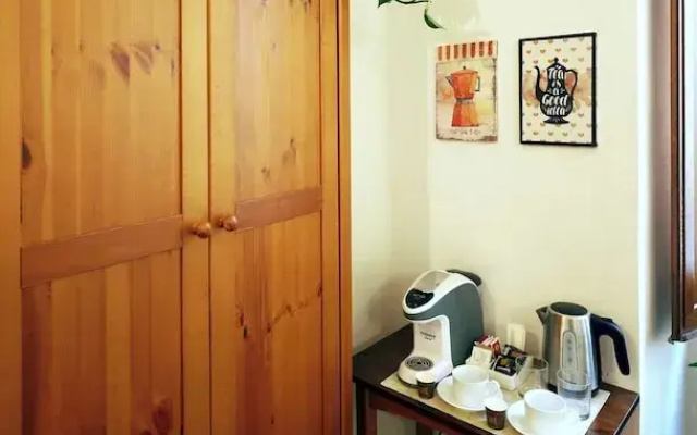 Cataneasy Rooms