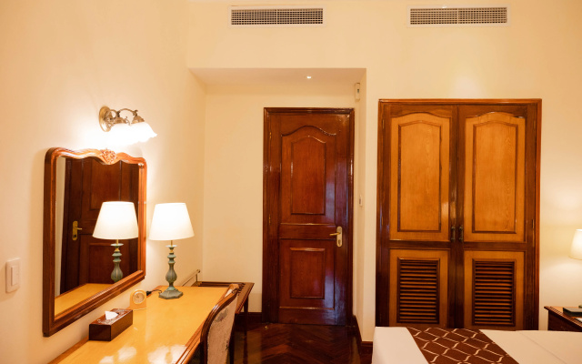 Hotel Grand Saigon