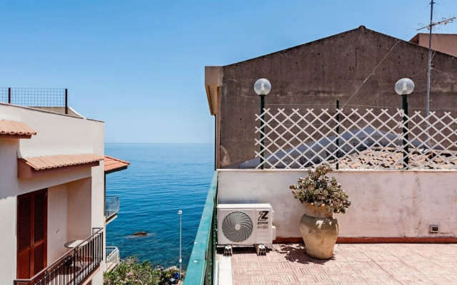 Sunrise Apartments by Wonderful Italy