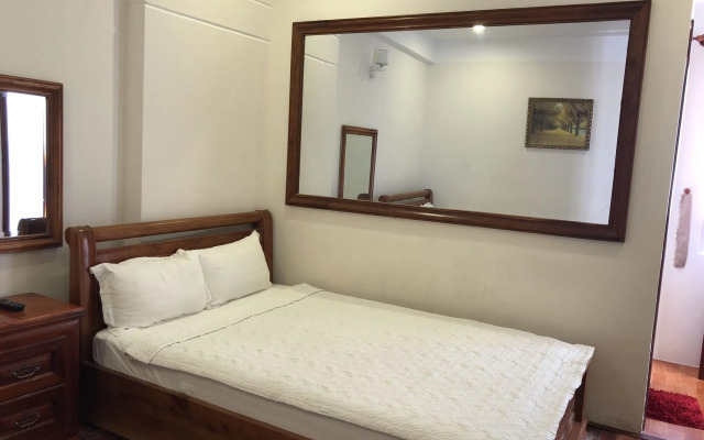 Hoang Oanh Hotel