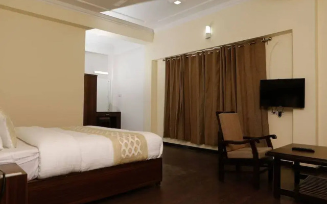 Hotel Royal Hill By OYO Rooms
