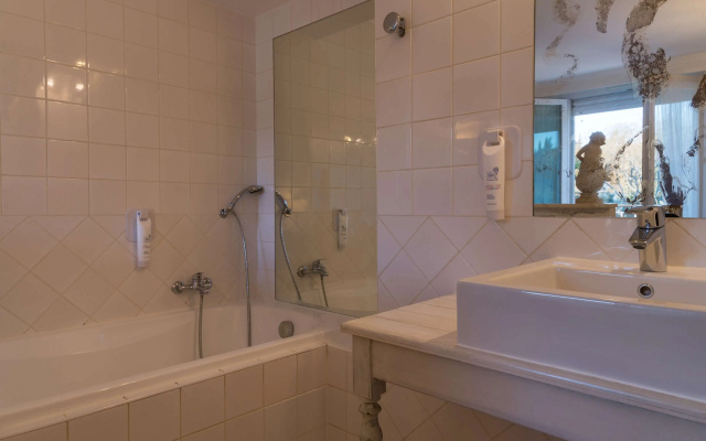 The Originals Boutique, Clair Hôtel, Martigues
