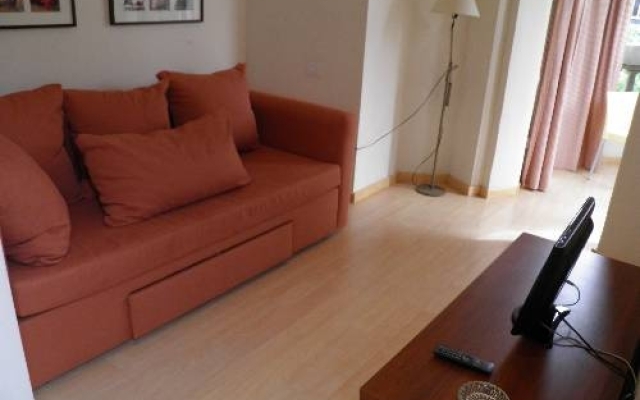 Отель Apartaments Sant Jordi Santa Anna 2 Барселона комната для гостей