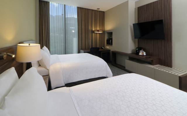 Holiday Inn Express & Suites Monterrey Valle by IHG