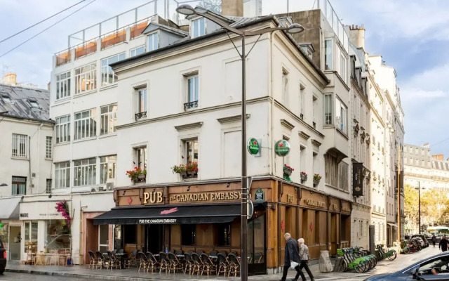 hotelImage