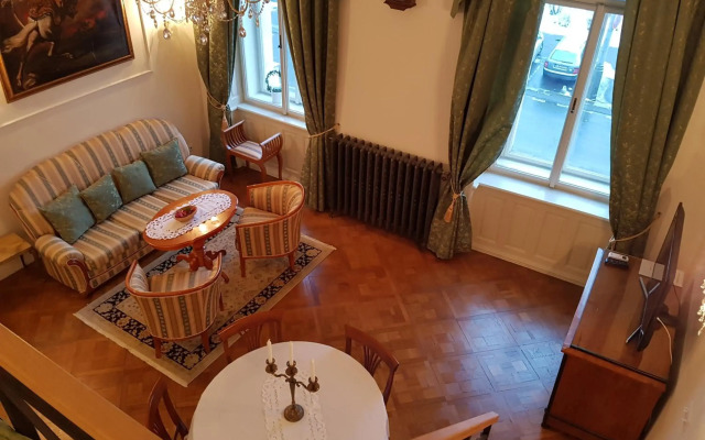 Charles apartment