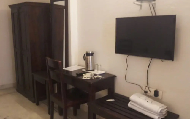 Tripli Hotels Shiv Villas