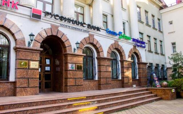 Гостиница Cheshire Cat Hostel в Сочи 9 отзывов об отеле, цены и фото номеров - забронировать гостиницу Cheshire Cat Hostel онлайн вид на фасад