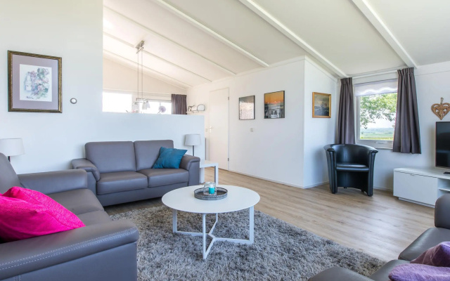 Semi-detached House Near Noord-beveland Beach