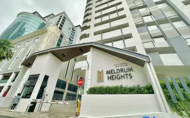 Meldrum Heights Residence Near CIQ JB by Stayrene