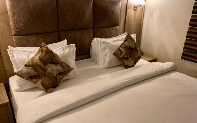 Home Suites and Resort