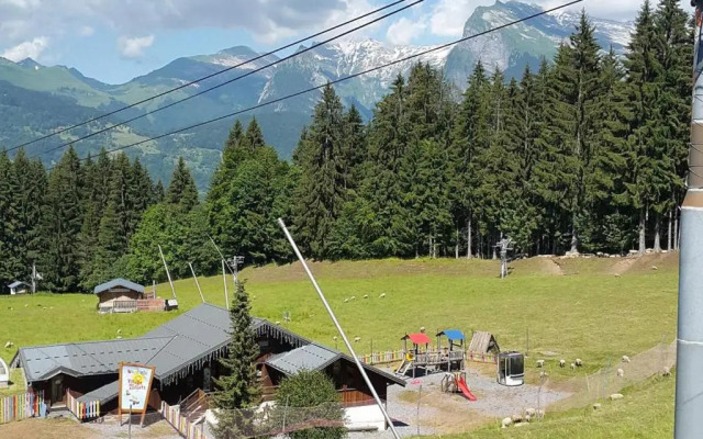 Appartement Morillon 1100, 2 pièces, 6 personnes - FR-1-642-62