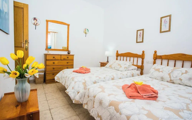 Beautiful 2 Bed Villa With Large Pool Casa Manana