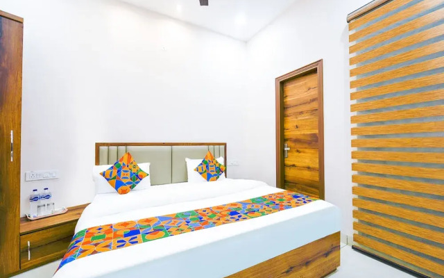 FabHotel K9 Orbit
