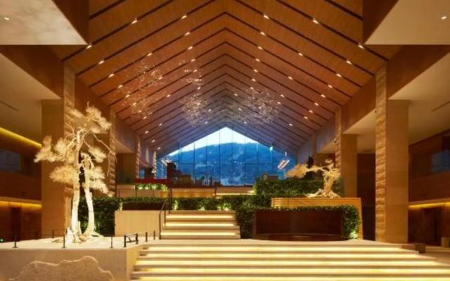 Lake Songhua Seibu Prince Hotel