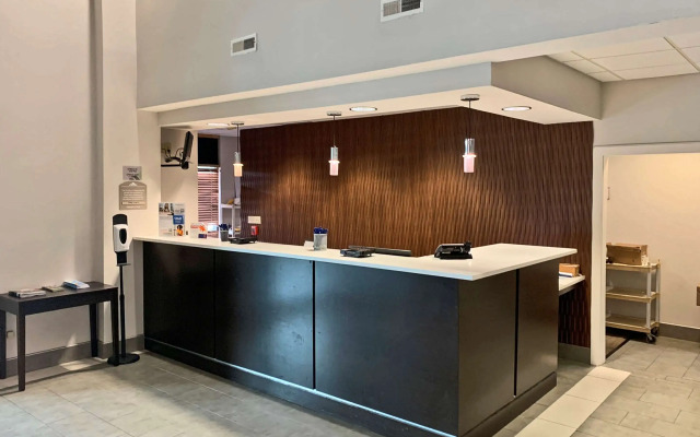 Comfort Inn & Suites Columbus North