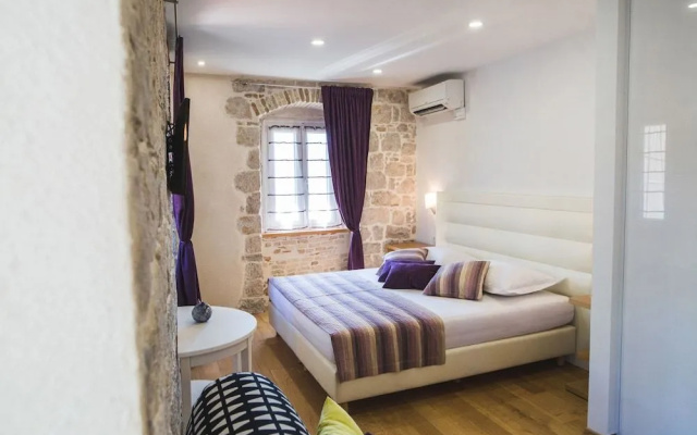 Sir George Luxury Suites