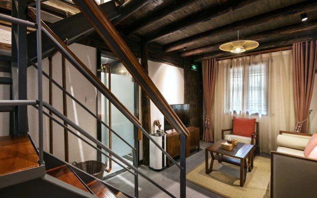 Xiananshan Village Hotel