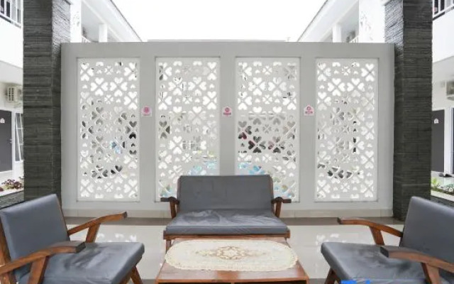 Dzawani Syariah Rajawali Near Pakuwon Mall RedPartner