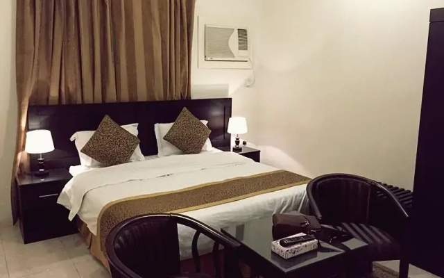 Golden Lotus Suites