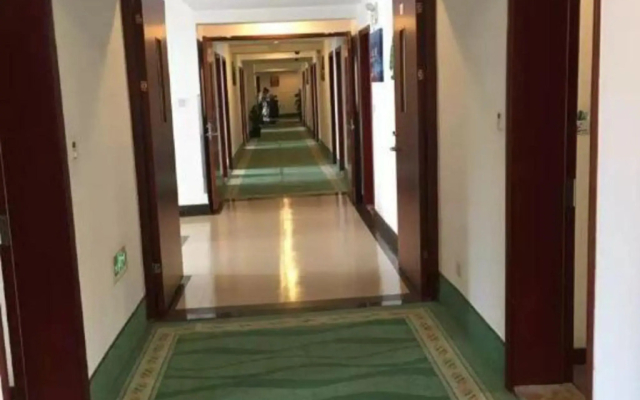 Greentree Inns East Jinxiu Road
